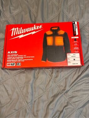 Women’s  Black Heated Axis Jacket - M